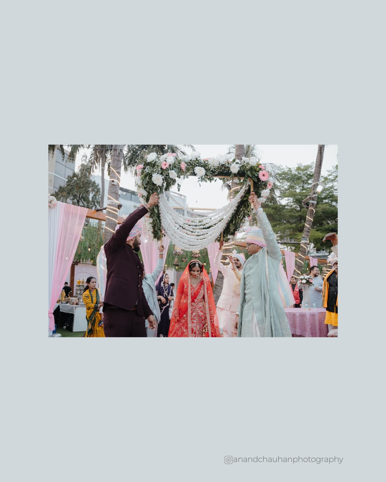 Barkha's bridal entry